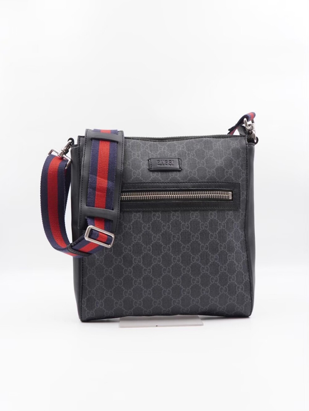 CG65 💟 Gucci GG Supreme Monogram Web Medium Flat Messenger Bag